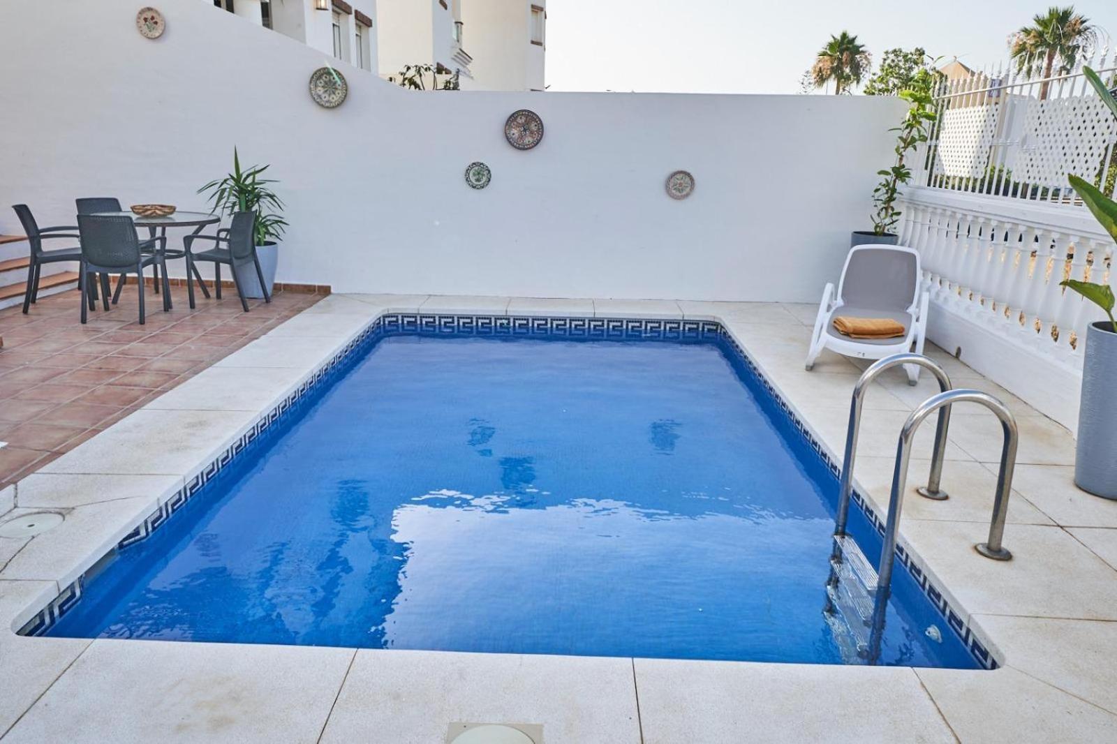 Villa Pura - Private Jacuzzi & Heated Pool Nerja Exterior foto